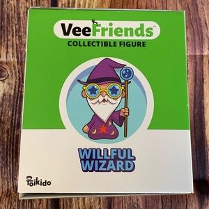 NEW Toikido VeeFriends Macy's Exclusive Willful Wizard Collectible Figure 6"